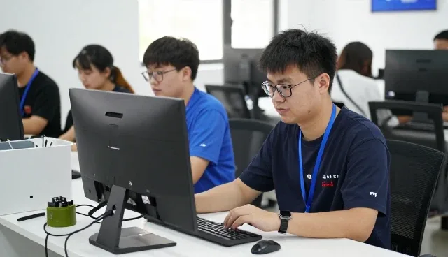 杭州边趣网络技术有限公司带来维护保养应用中的网络技术咨询体验